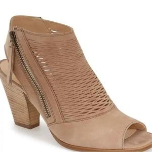 COPY - COPY - Paul GreenWillow Peep Toe Bootie Boot Perforated Heel size 5. Hee…